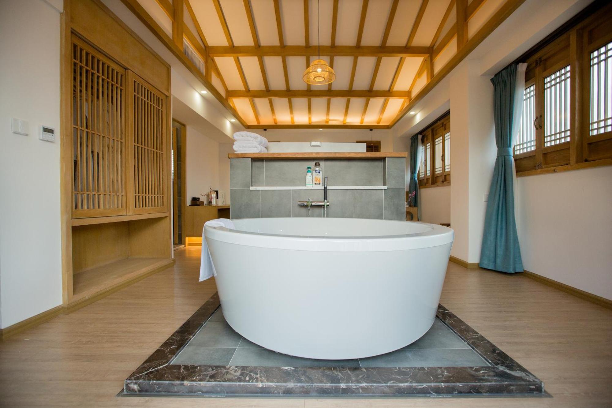 Jianshe Inn Lệ Giang Ngoại thất bức ảnh